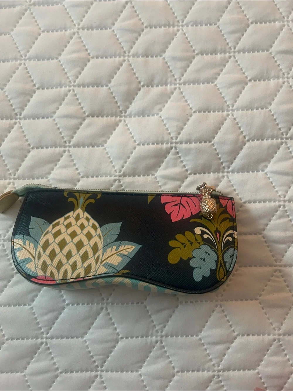 Spartina 449 Floral Pineapple Print Sunglass Case - Navy Multi